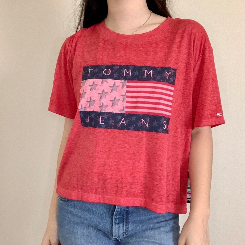 NWT Tommy Hilfiger Women’s Red Cropped Short Sleeve